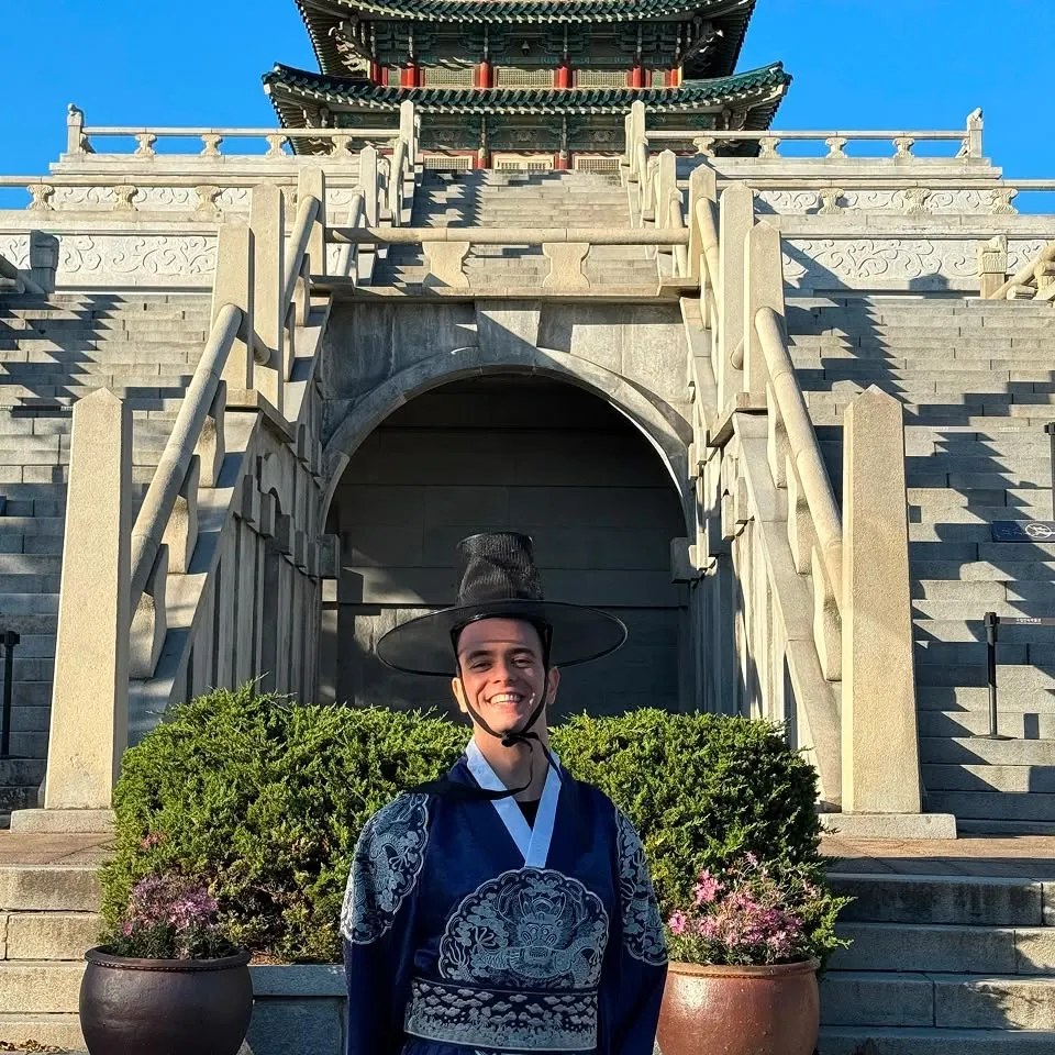 Varo in Korea